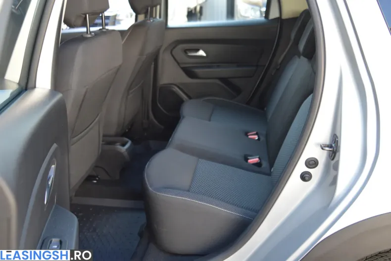 Dacia Duster din 2021 cu 10.600 km - oferta DAC219389 - foto 13