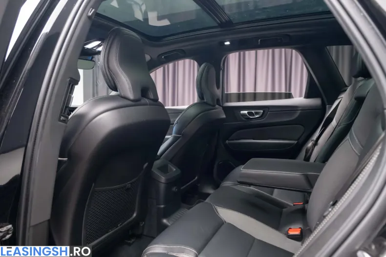 Volvo XC60 din 2021 cu 150.450 km - oferta VOL219392 - foto 28