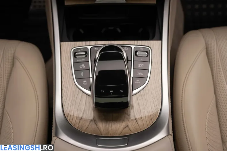 Mercedes-Benz G (Clasa G) din 2020 cu 72.400 km - oferta MER219393 - foto 33