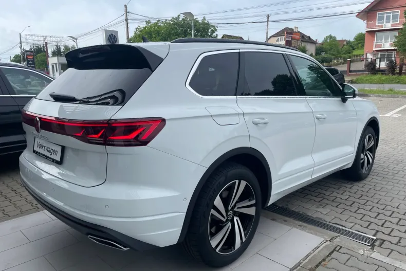 Volkswagen Touareg din 2026 cu 1 km - oferta VOL219407 - foto 4