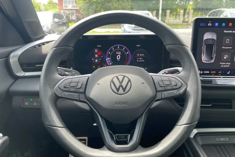 Volkswagen T-Roc din 2025 cu 4.757 km - oferta VOL219408 - foto 22