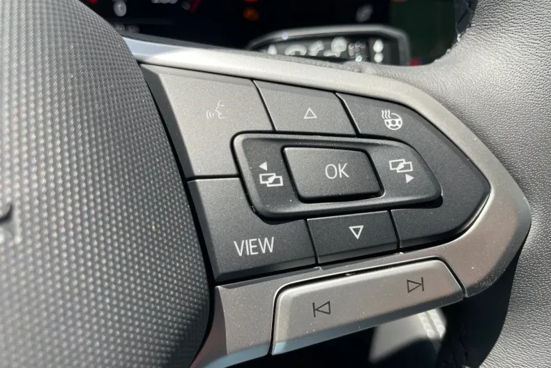 Volkswagen Touareg din 2026 cu 1 km - oferta VOL219409 - foto 28
