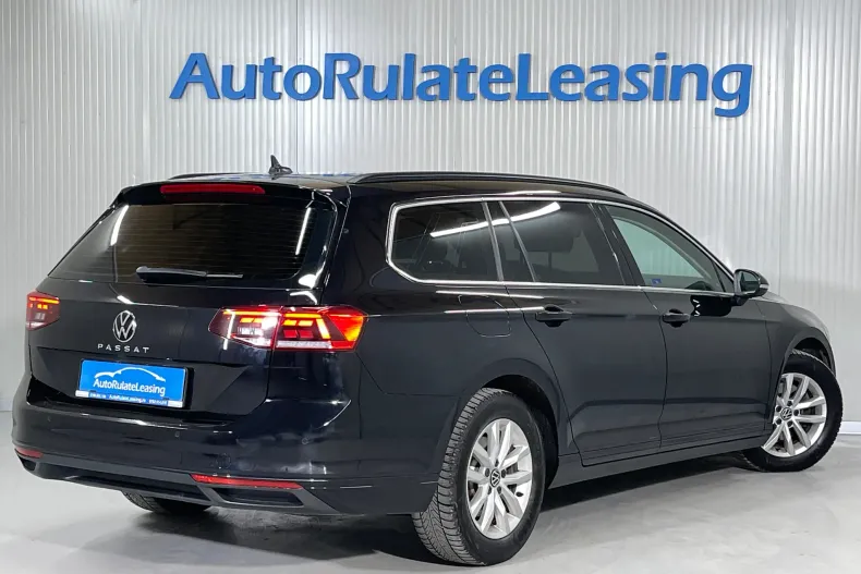 Volkswagen Passat din 2023 cu 112.594 km - oferta VOL219414 - foto 3