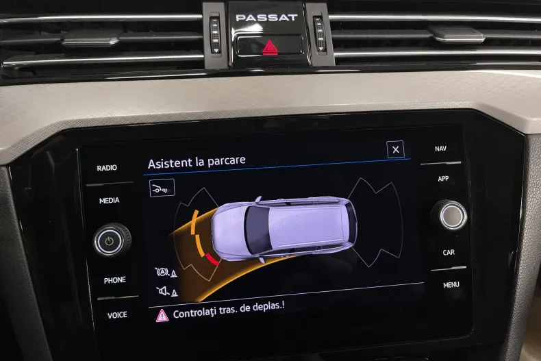 Volkswagen Passat din 2023 cu 112.594 km - oferta VOL219414 - foto 14
