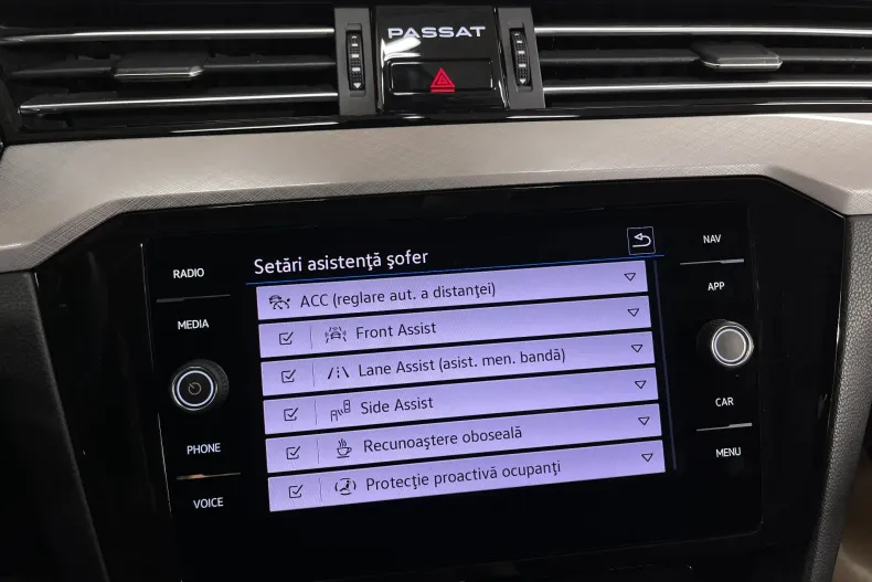 Volkswagen Passat din 2023 cu 112.594 km - oferta VOL219414 - foto 16