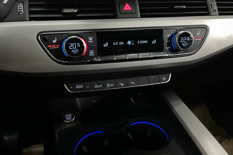 Audi A4 Limuzina din 2021 cu 84.659 km - oferta AUD219416 - foto 25