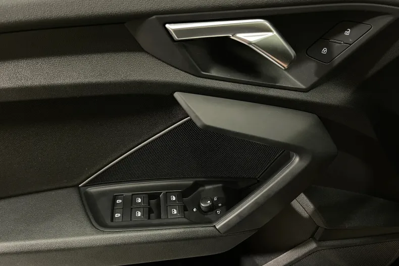Audi A3 Limuzina din 2022 cu 98.744 km - oferta AUD219417 - foto 23