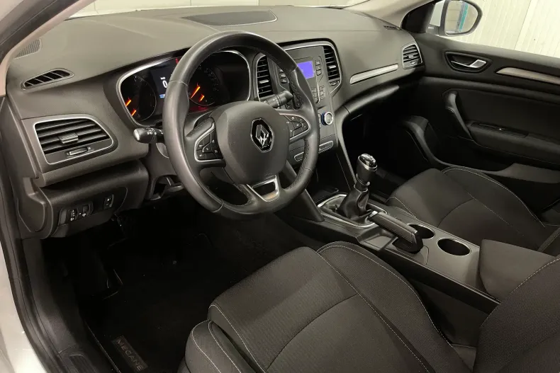 Renault Megane din 2022 cu 93.696 km - oferta REN219422 - foto 5
