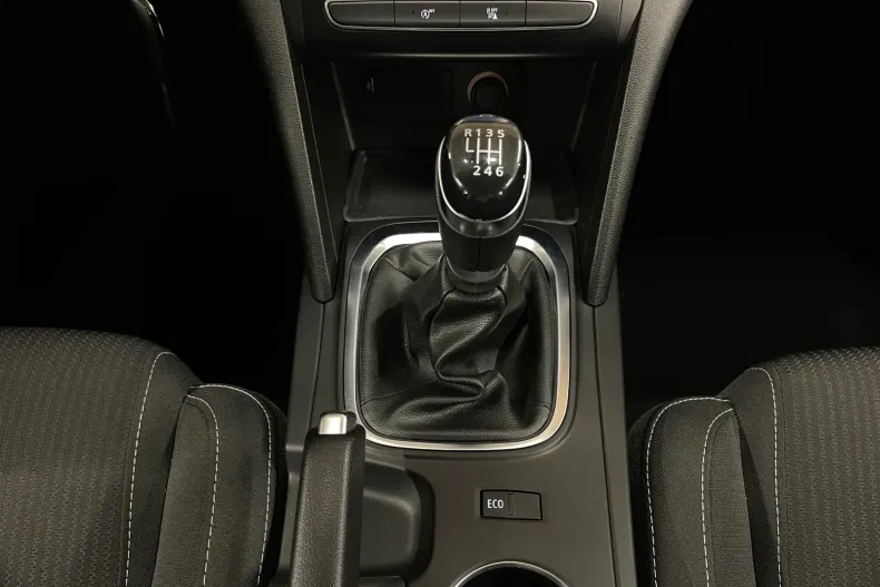 Renault Megane din 2022 cu 93.696 km - oferta REN219422 - foto 19
