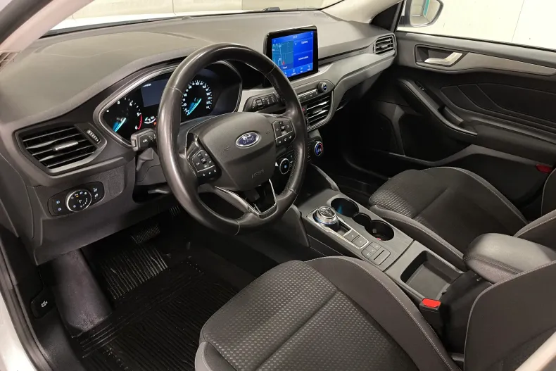 Ford Focus din 2022 cu 115.592 km - oferta FOR219440 - foto 5