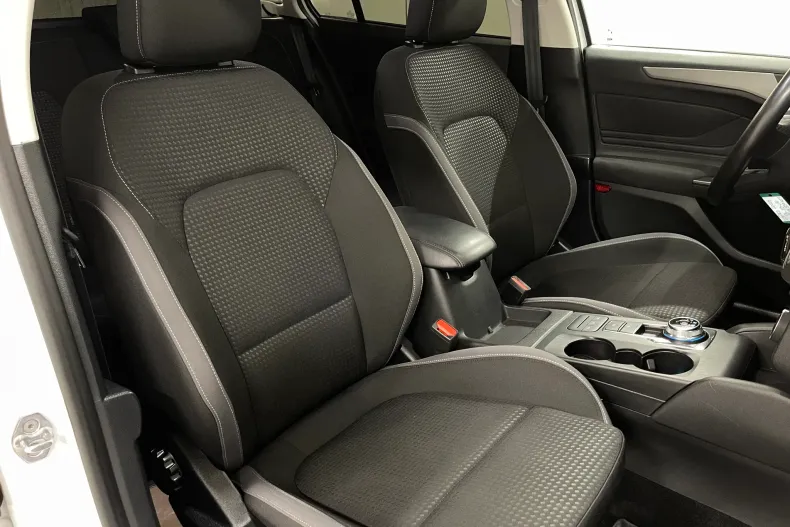 Ford Focus din 2022 cu 115.592 km - oferta FOR219440 - foto 9