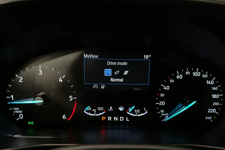 Ford Focus din 2022 cu 115.592 km - oferta FOR219440 - foto 24