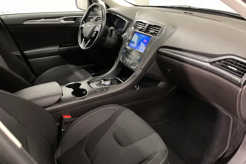 Ford Mondeo din 2021 cu 121.020 km - oferta FOR219445 - foto 10