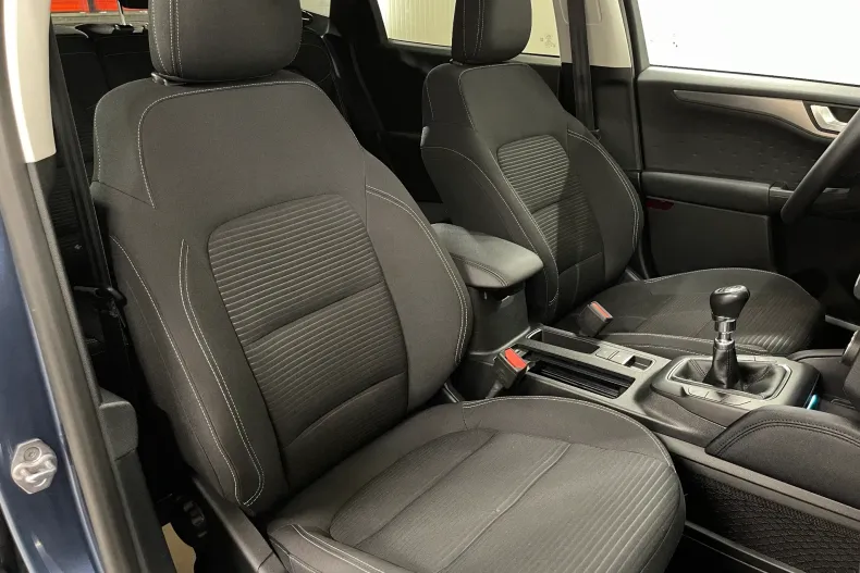 Ford Kuga din 2021 cu 54.271 km - oferta FOR219446 - foto 9