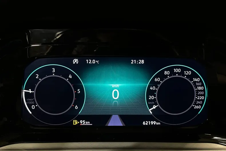 Volkswagen Golf din 2021 cu 62.199 km - oferta VOL219449 - foto 26