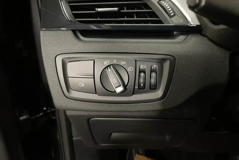 BMW X1 (Seria X) din 2021 cu 148.960 km - oferta BMW219451 - foto 20