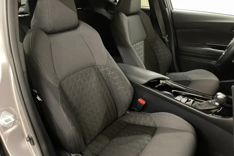 Toyota C-HR din 2021 cu 55.526 km - oferta TOY219453 - foto 9