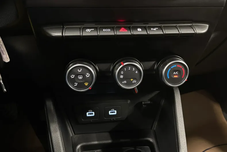 Dacia Duster din 2022 cu 51.840 km - oferta DAC219454 - foto 15