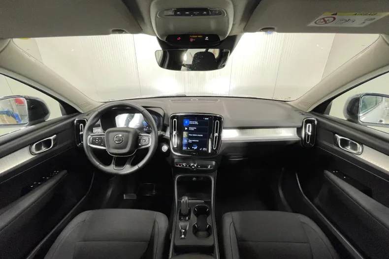 Volvo XC40 din 2020 cu 111.357 km - oferta VOL219456 - foto 7