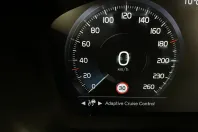 Volvo XC40 din 2020 cu 111.357 km - oferta VOL219456 - foto 23