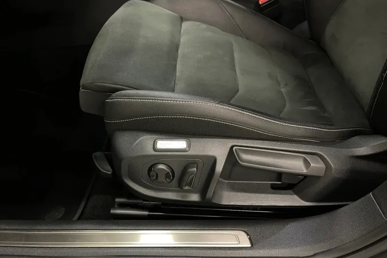 Volkswagen Arteon din 2021 cu 115.462 km - oferta VOL219461 - foto 23