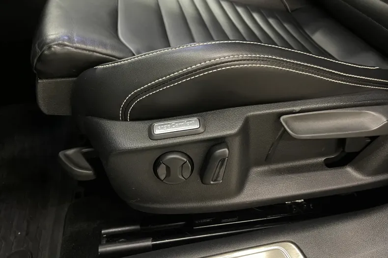Volkswagen Passat din 2021 cu 139.147 km - oferta VOL219465 - foto 21