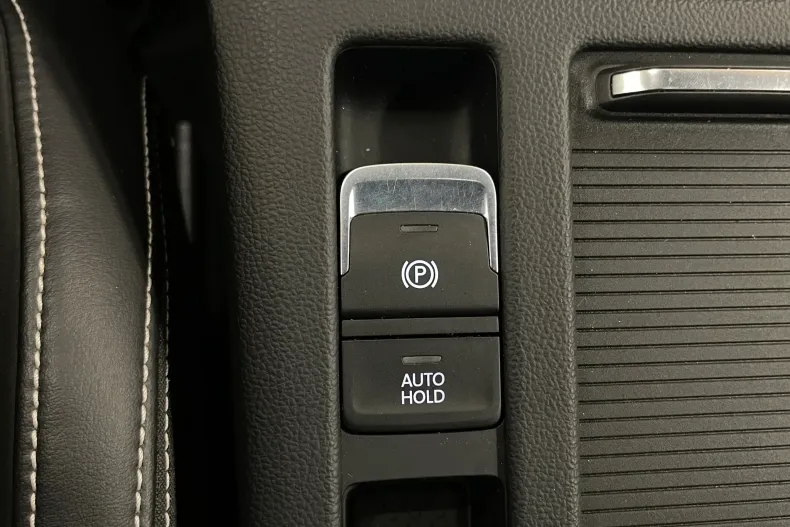 Volkswagen Passat din 2021 cu 139.147 km - oferta VOL219465 - foto 27