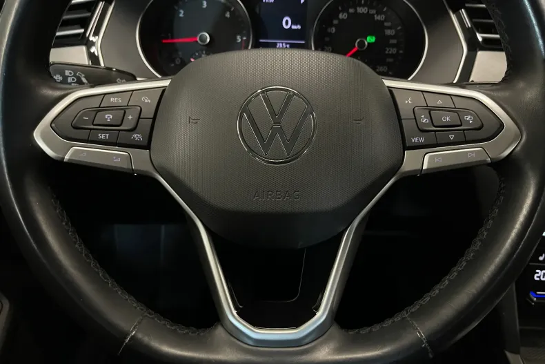 Volkswagen Passat din 2021 cu 108.362 km - oferta VOL219470 - foto 21