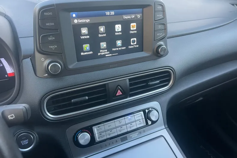 Hyundai Kona din 2021 cu 22.000 km - oferta HYU219472 - foto 11