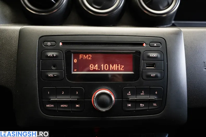Dacia Duster din 2020 cu 72.808 km - oferta DAC219475 - foto 18
