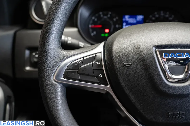 Dacia Duster din 2020 cu 72.808 km - oferta DAC219475 - foto 20