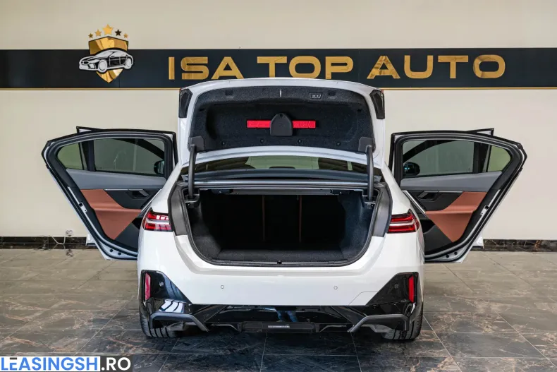 BMW i5 (Seria 5) din 2025 cu 19.765 km - oferta BMW219482 - foto 3