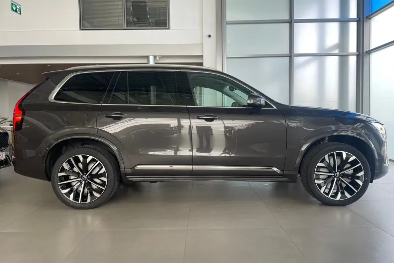 Volvo XC90 din 2026 cu 9 km - oferta VOL219493 - foto 4