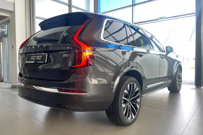 Volvo XC90 din 2026 cu 9 km - oferta VOL219493 - foto 5