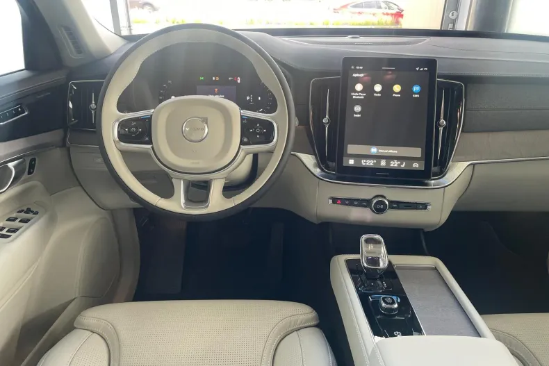 Volvo XC90 din 2026 cu 9 km - oferta VOL219493 - foto 10