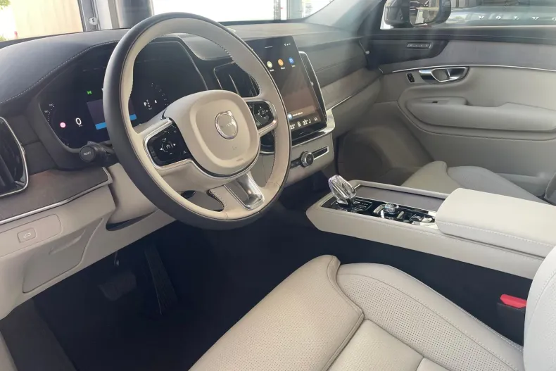 Volvo XC90 din 2026 cu 9 km - oferta VOL219493 - foto 12