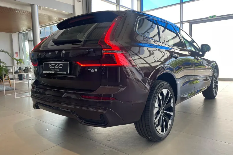 Volvo XC60 din 2026 cu 9 km - oferta VOL219495 - foto 5