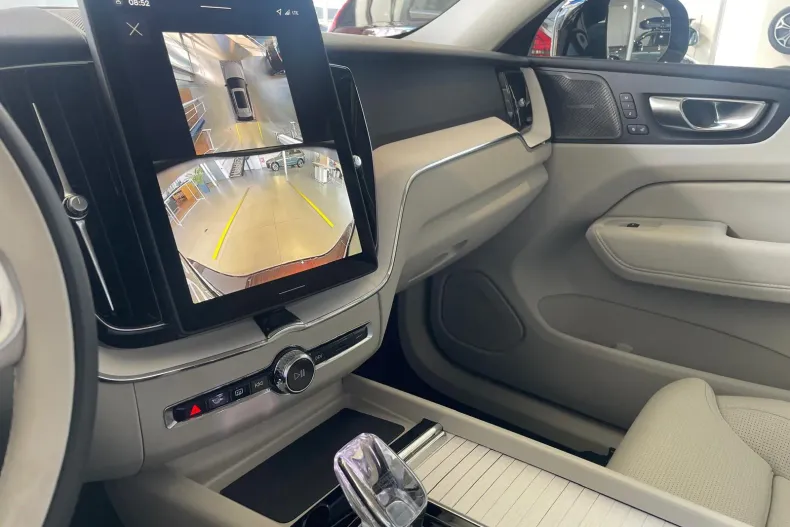Volvo XC60 din 2026 cu 9 km - oferta VOL219495 - foto 14