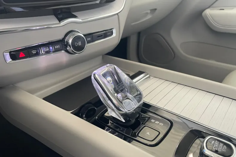 Volvo XC60 din 2026 cu 9 km - oferta VOL219495 - foto 15
