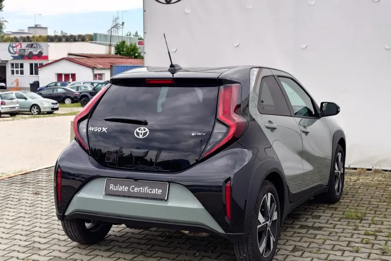 Toyota Aygo (X) din 2026 cu 900 km - oferta TOY219505 - foto 6