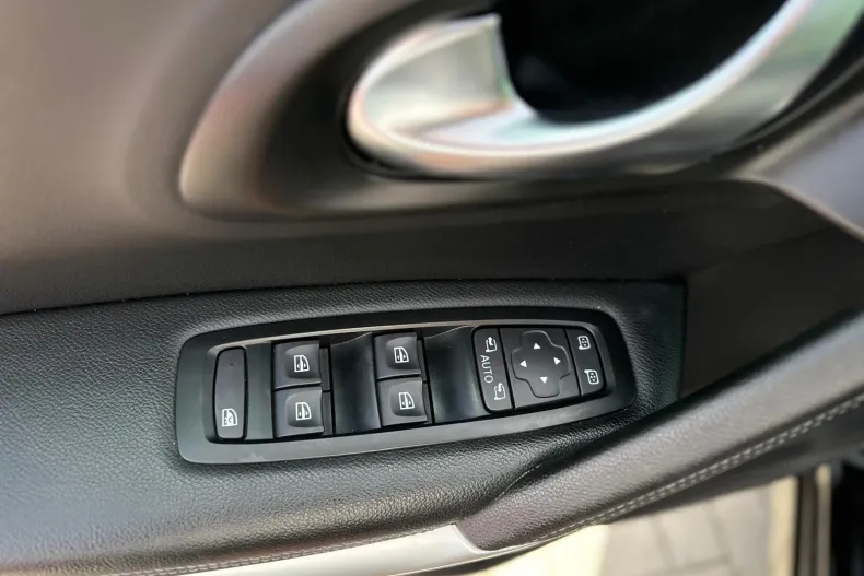 Renault Kadjar din 2022 cu 75.908 km - oferta REN219509 - foto 33