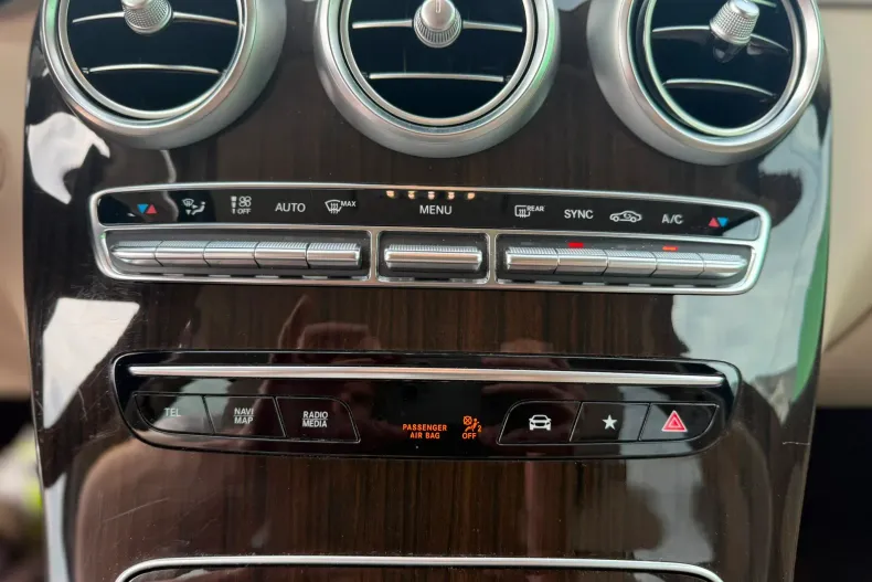 Mercedes-Benz GLC (Clasa GLC) din 2022 cu 82.355 km - oferta MER219510 - foto 28