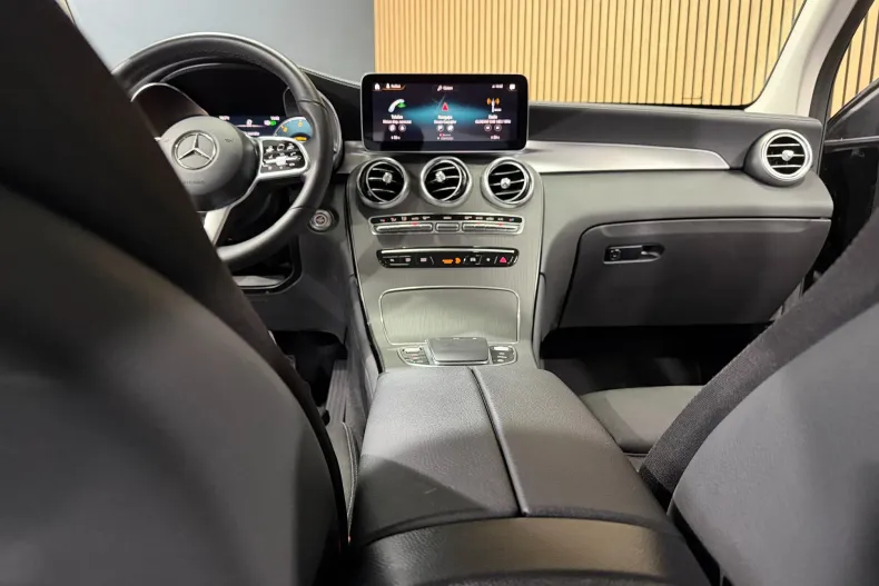 Mercedes-Benz GLC (Clasa GLC) din 2022 cu 158.588 km - oferta MER219514 - foto 17