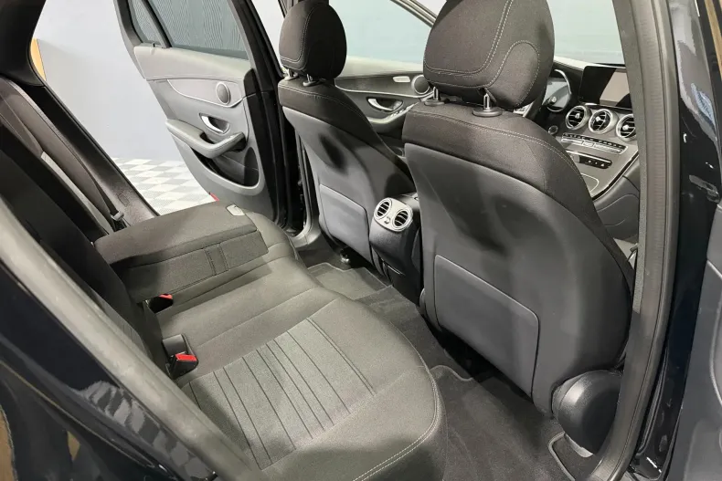 Mercedes-Benz GLC (Clasa GLC) din 2022 cu 158.588 km - oferta MER219514 - foto 20