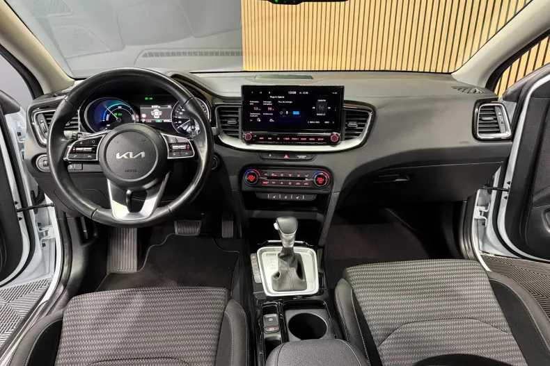 Kia XCeed din 2022 cu 64.120 km - oferta KIA219515 - foto 14