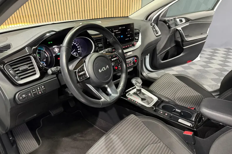 Kia XCeed din 2022 cu 64.120 km - oferta KIA219515 - foto 16