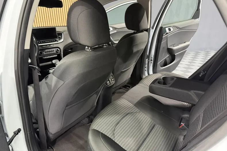 Kia XCeed din 2022 cu 64.120 km - oferta KIA219515 - foto 20