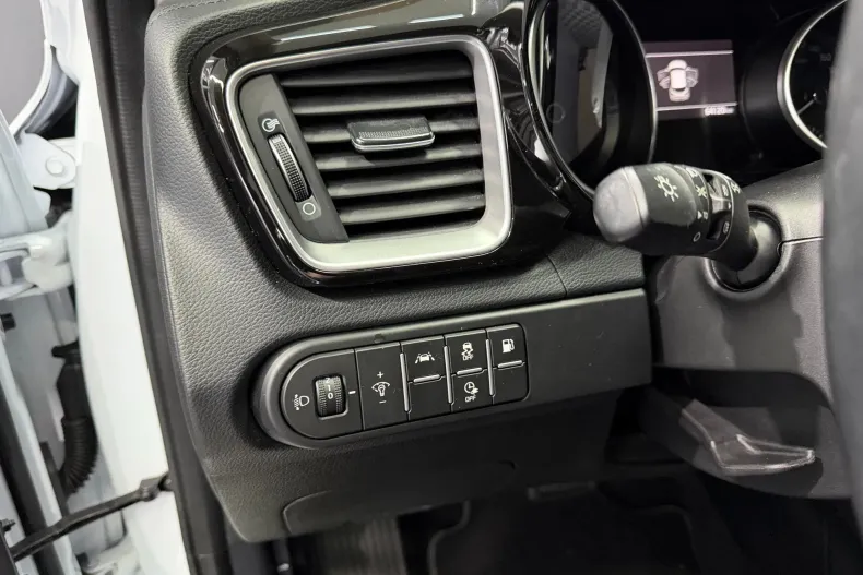 Kia XCeed din 2022 cu 64.120 km - oferta KIA219515 - foto 22