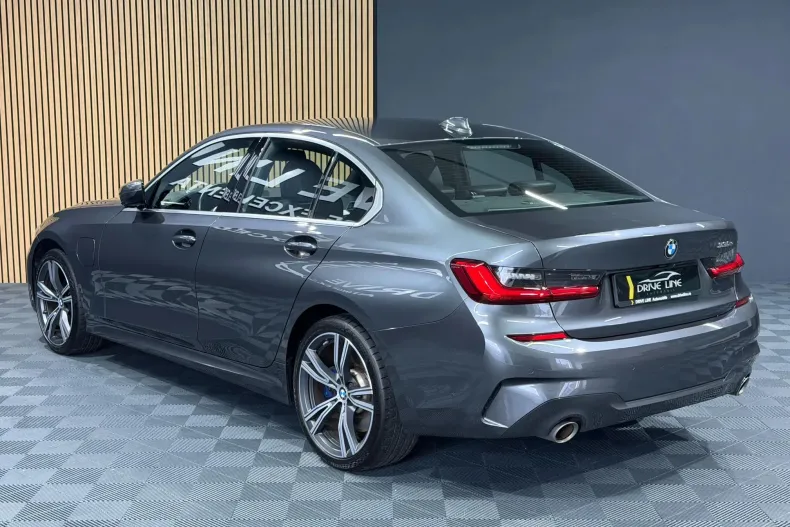 BMW 330e (Seria 3) din 2021 cu 102.577 km - oferta BMW219518 - foto 6