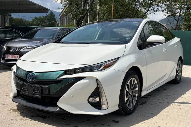 Toyota Prius din 2020 cu 138.634 km - oferta TOY219520 - foto 1